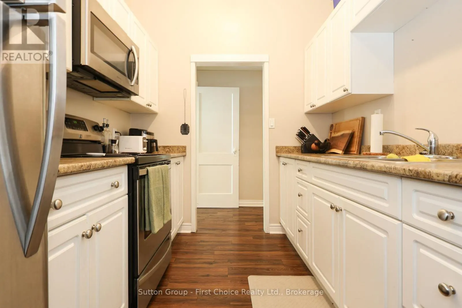 2 - 80 ONTARIO STREET #2