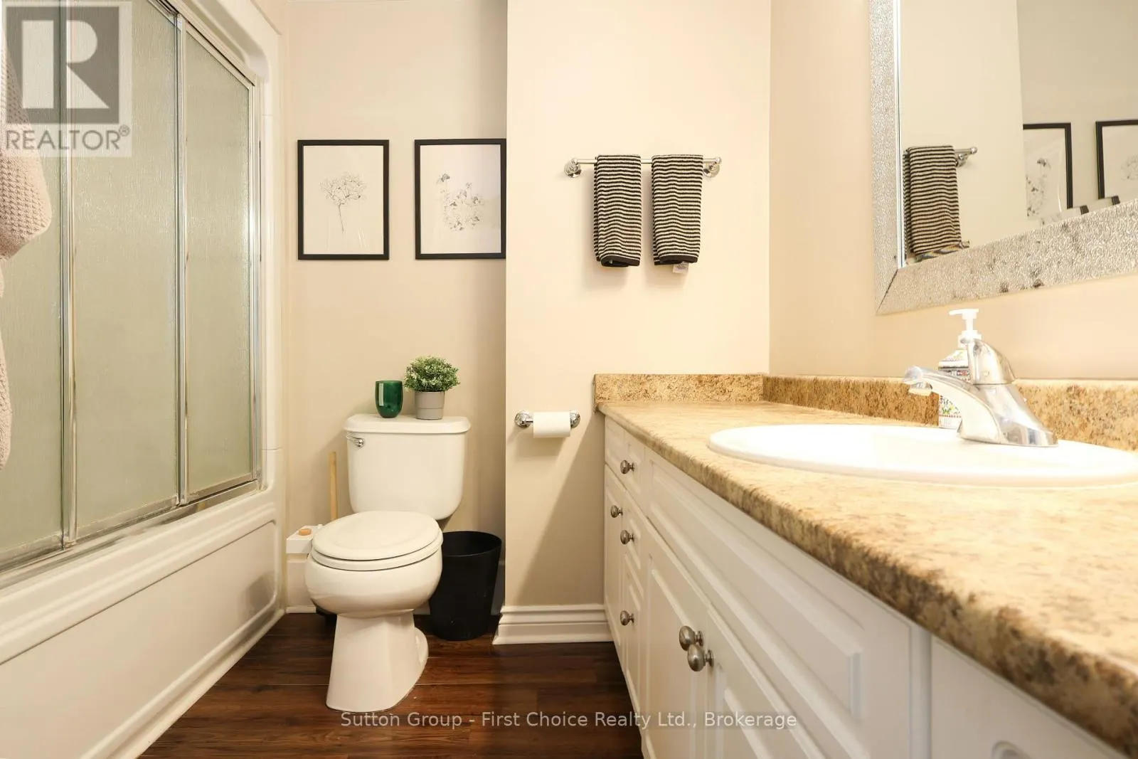 2 - 80 ONTARIO STREET #2