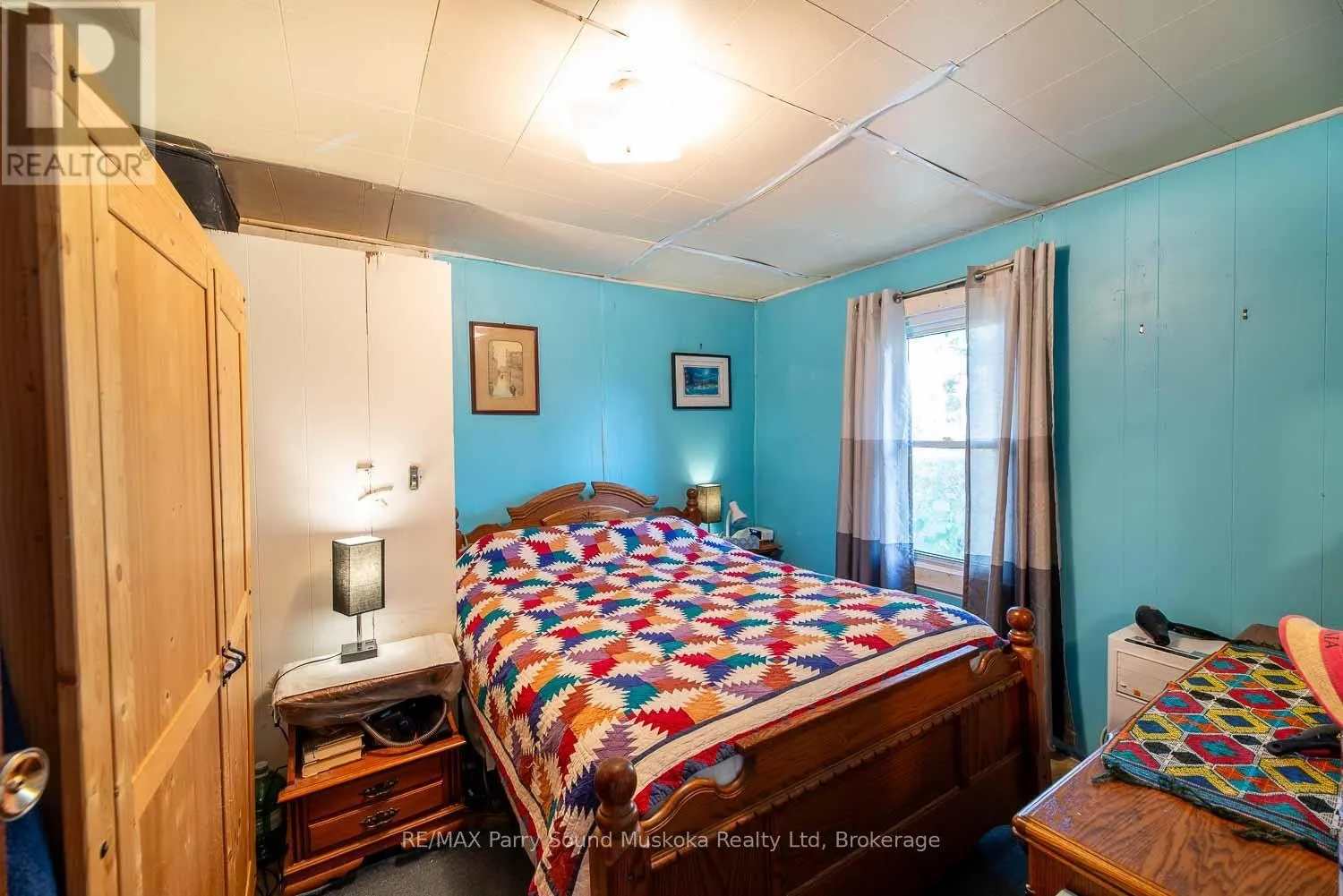 27 AHMIC ST STREET W