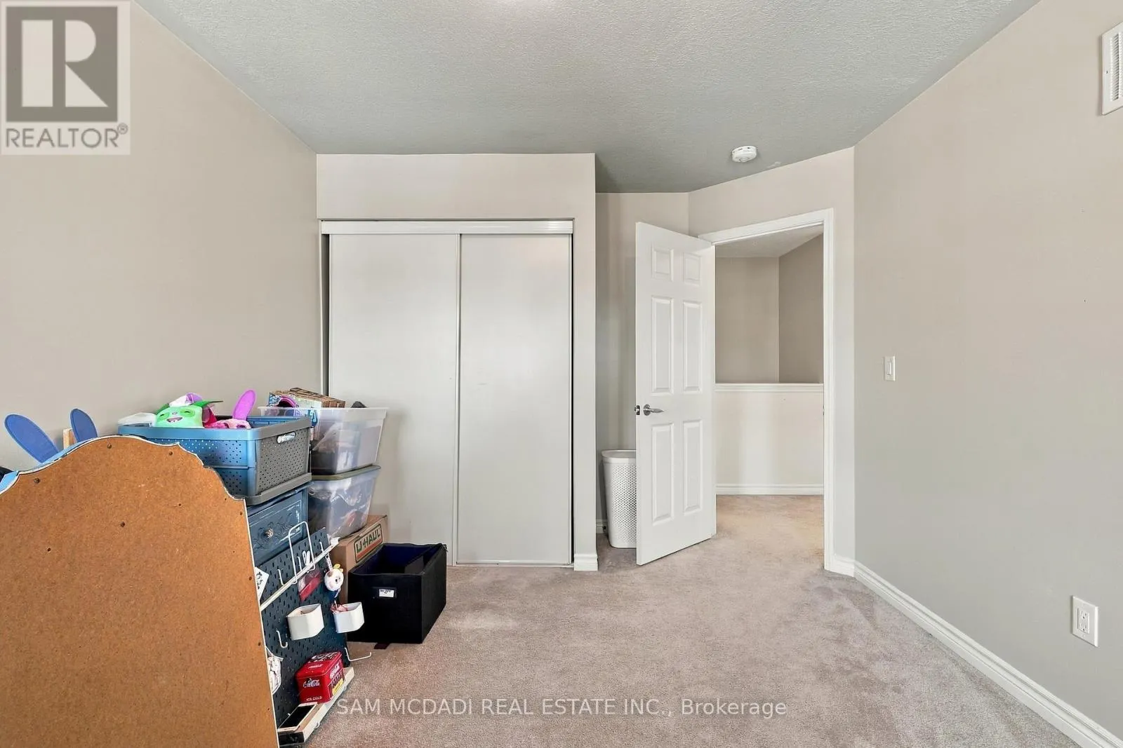 8 CELANO DRIVE