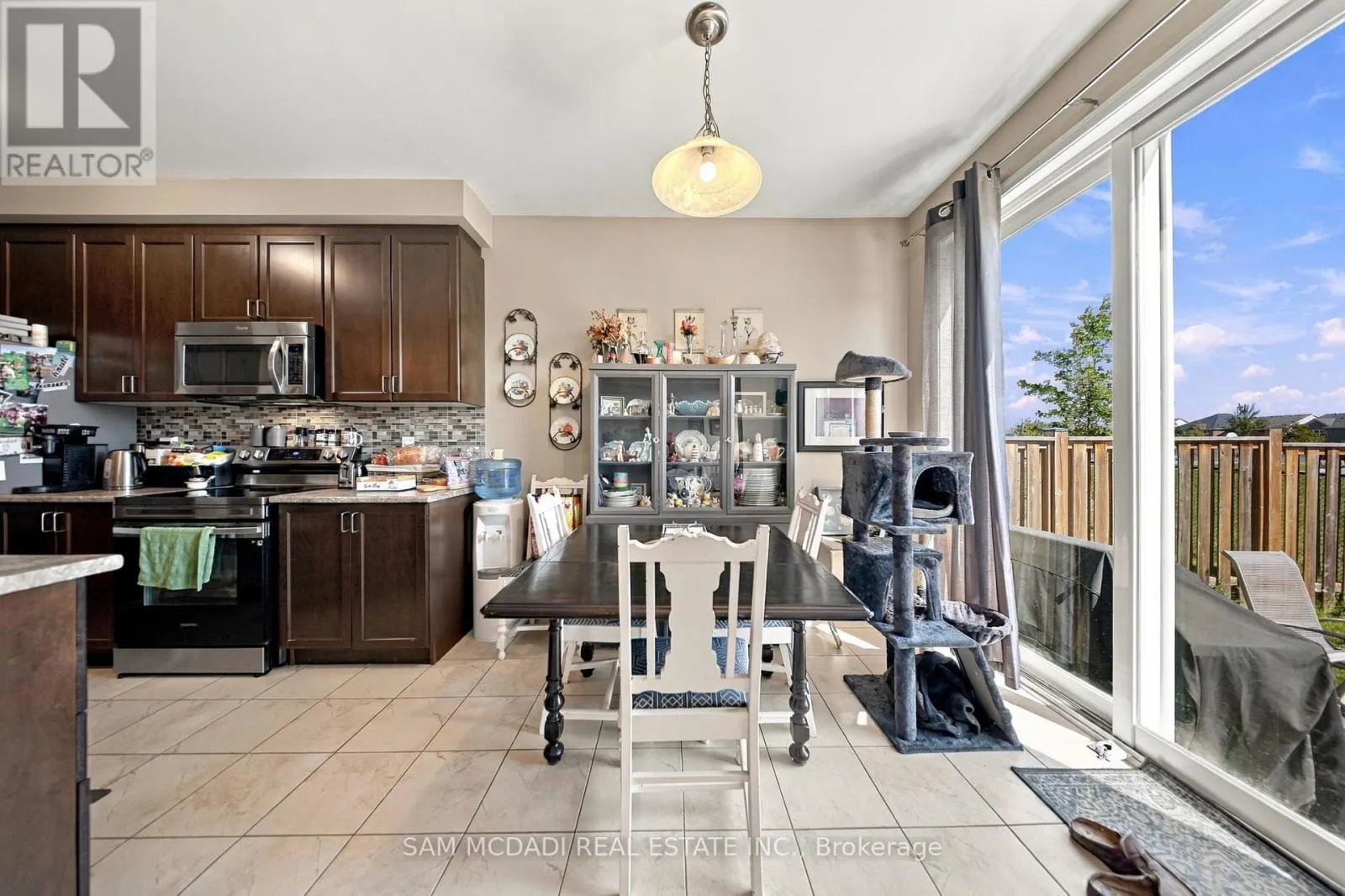 8 CELANO DRIVE