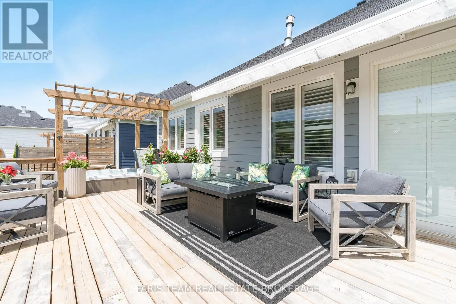 107 STILLWATER CRESCENT