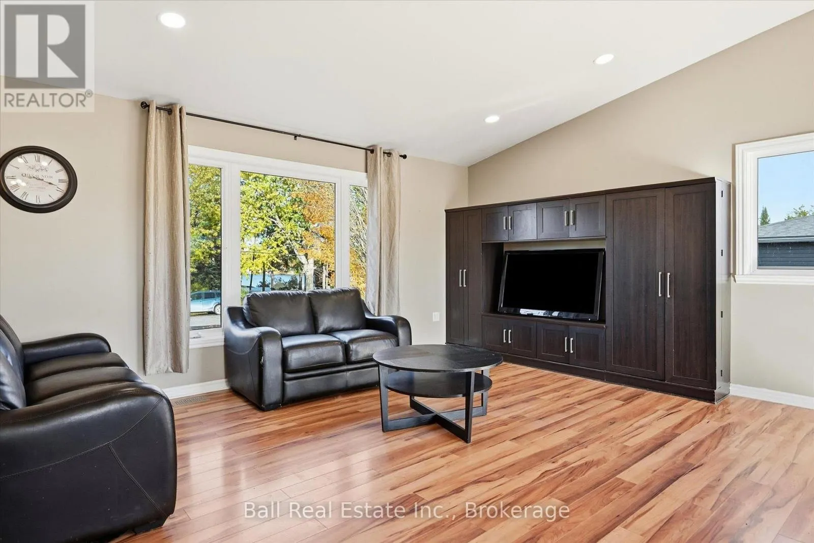 323 CADIGAN ROAD