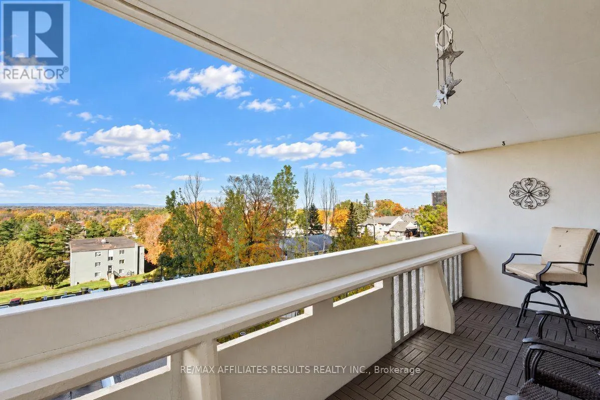 408 - 415 GREENVIEW AVENUE