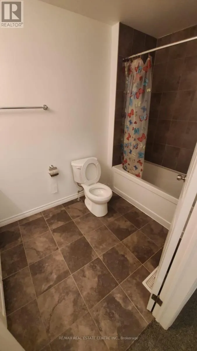 19 SADDLEBROOK COURT