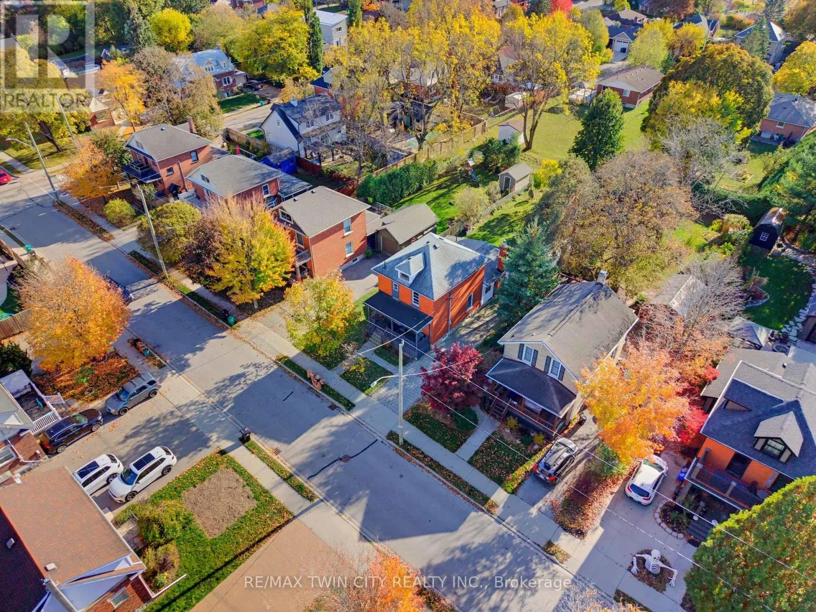 540 VINE STREET