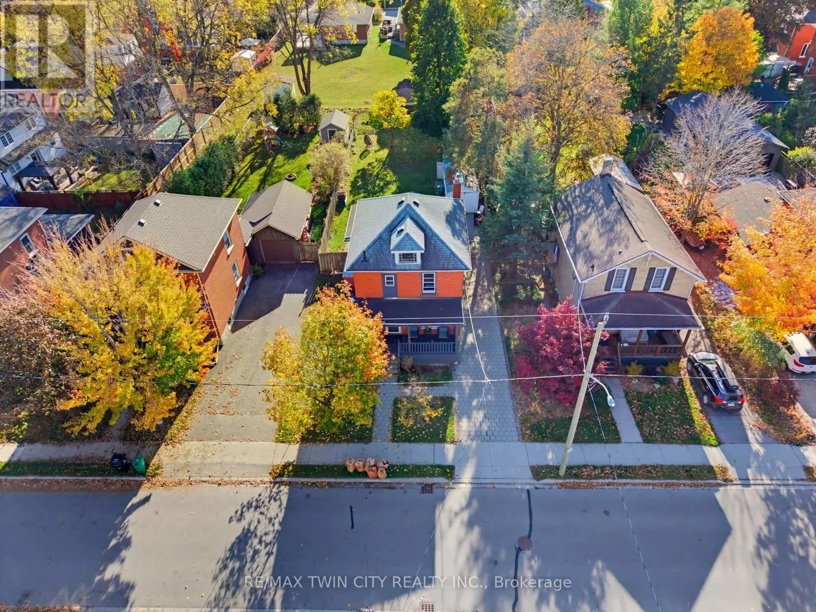 540 VINE STREET