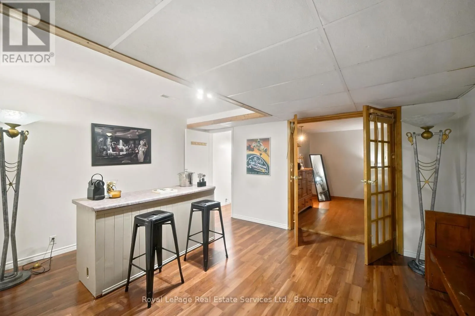 303 GRAND RIDGE DRIVE