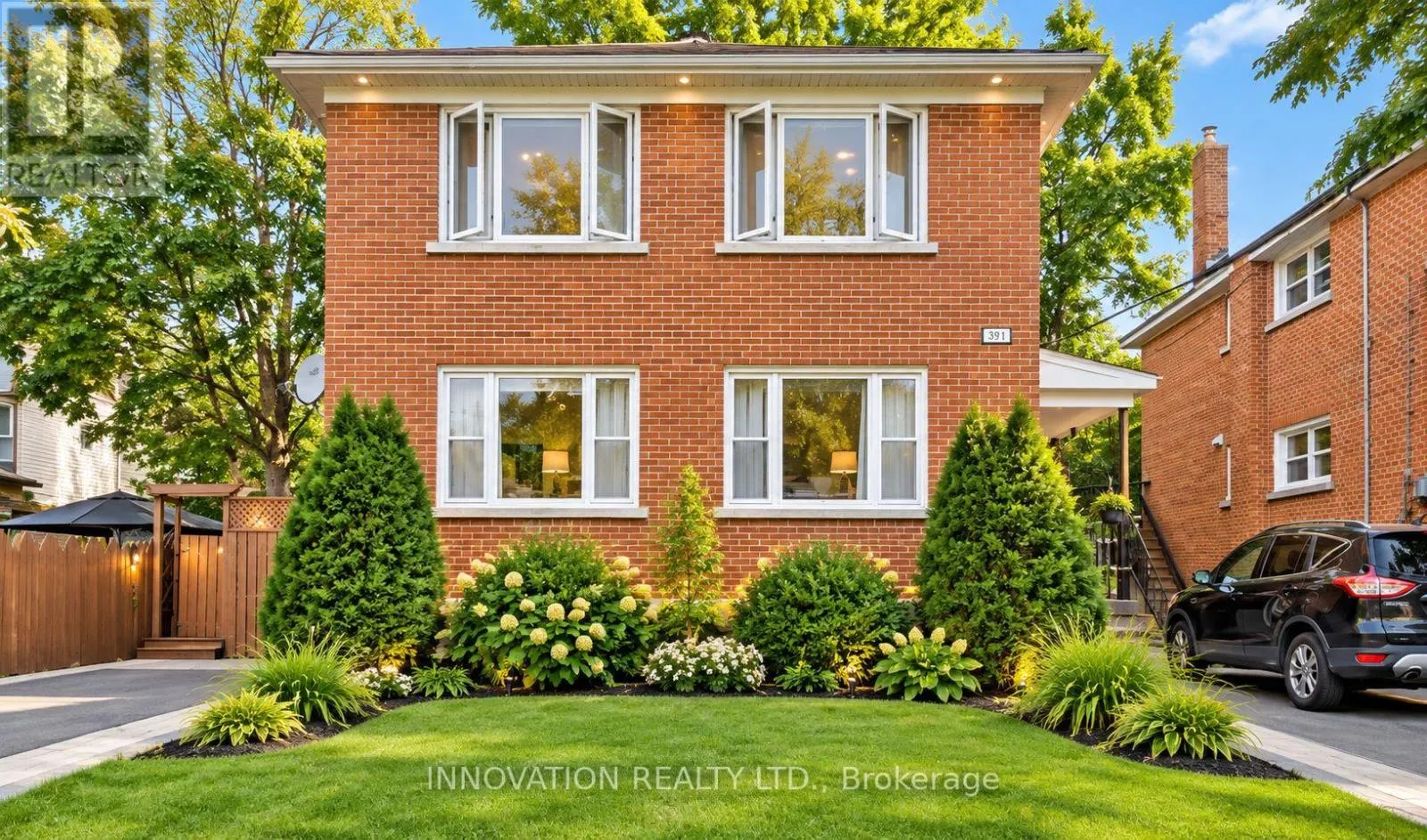 391 GREENWOOD AVENUE