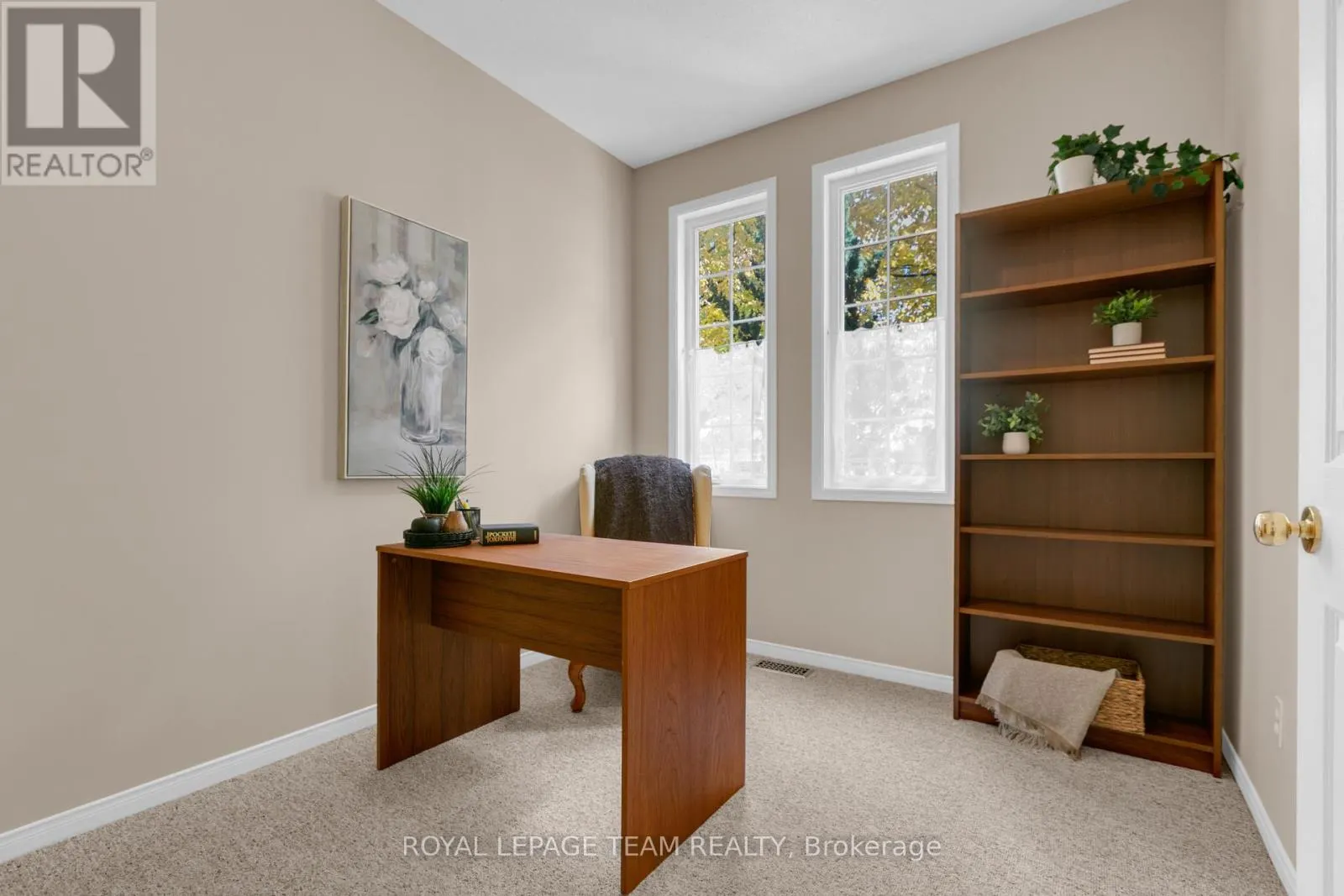 28 APPLEDALE DRIVE