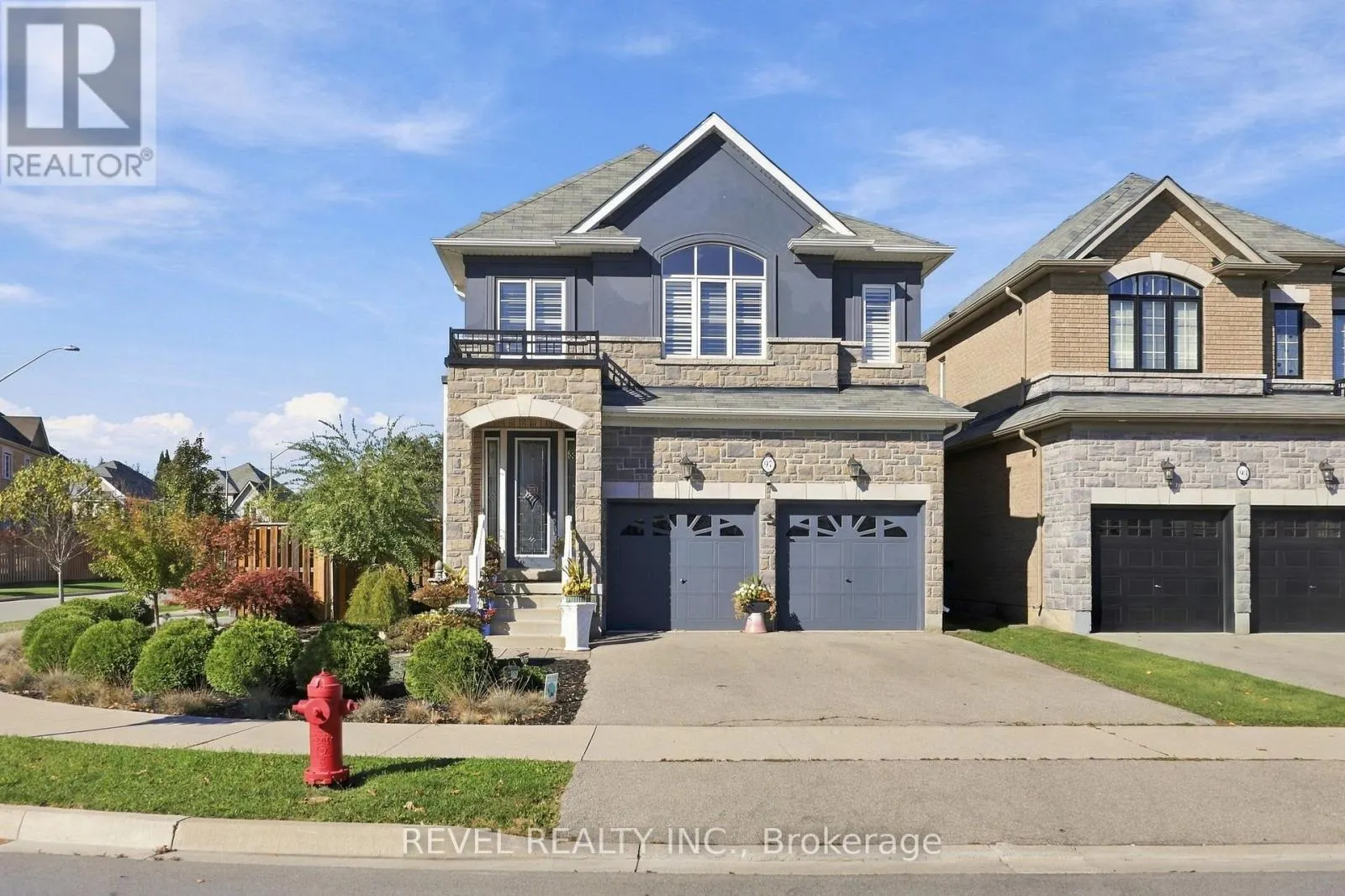 97 NARBONNE CRESCENT