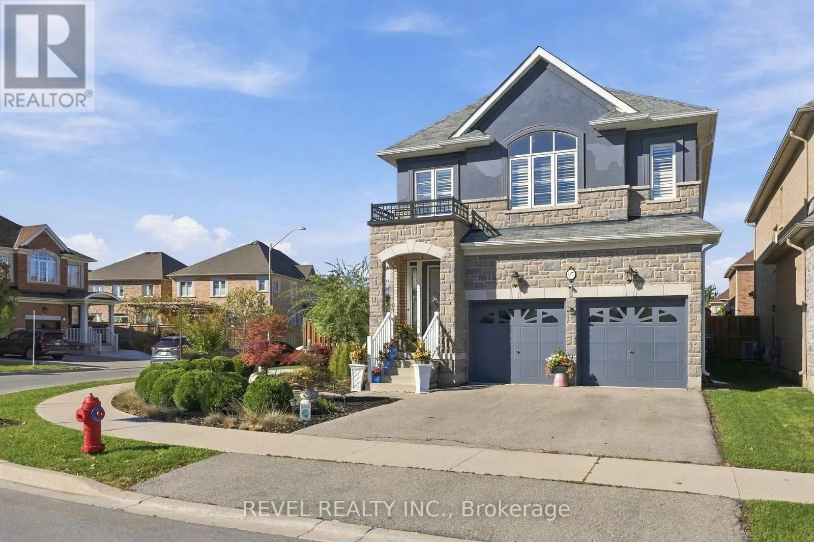97 NARBONNE CRESCENT
