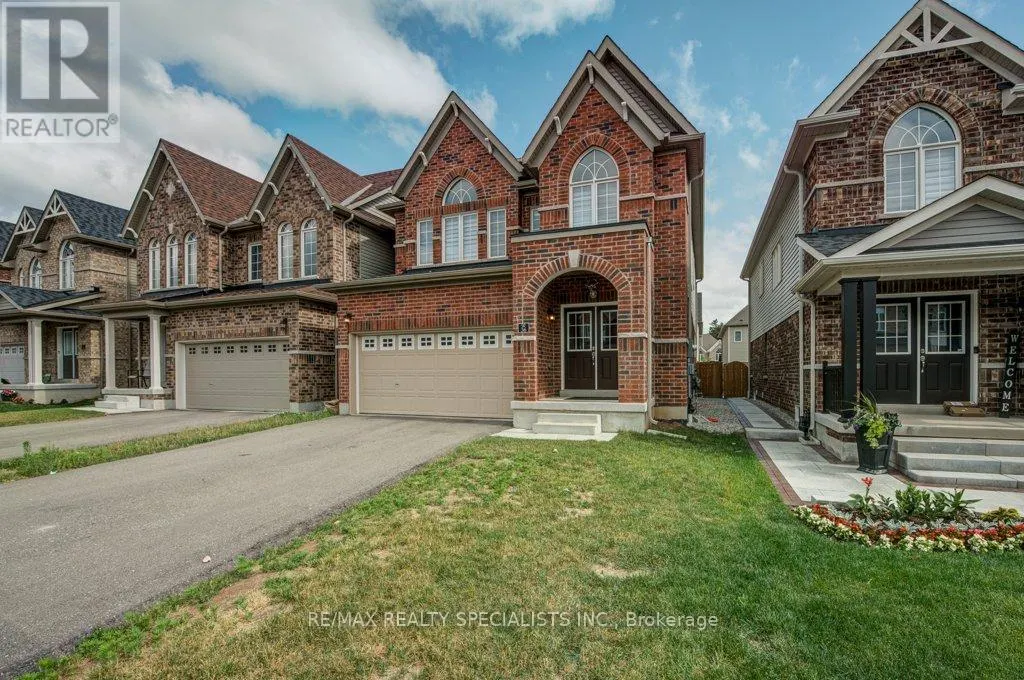 36 WEATHERALL AVENUE