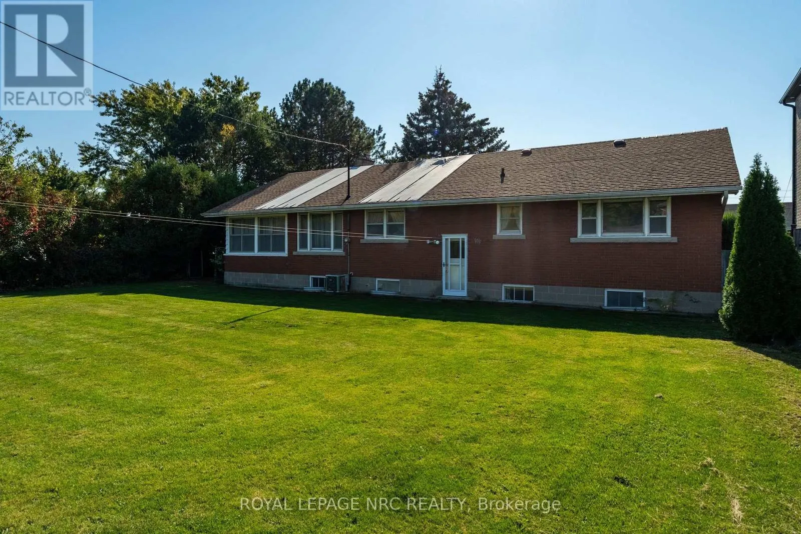 1023 NORTH SERVICE ROAD