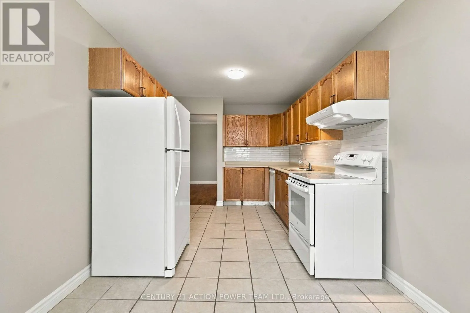 605 LATOUR CRESCENT