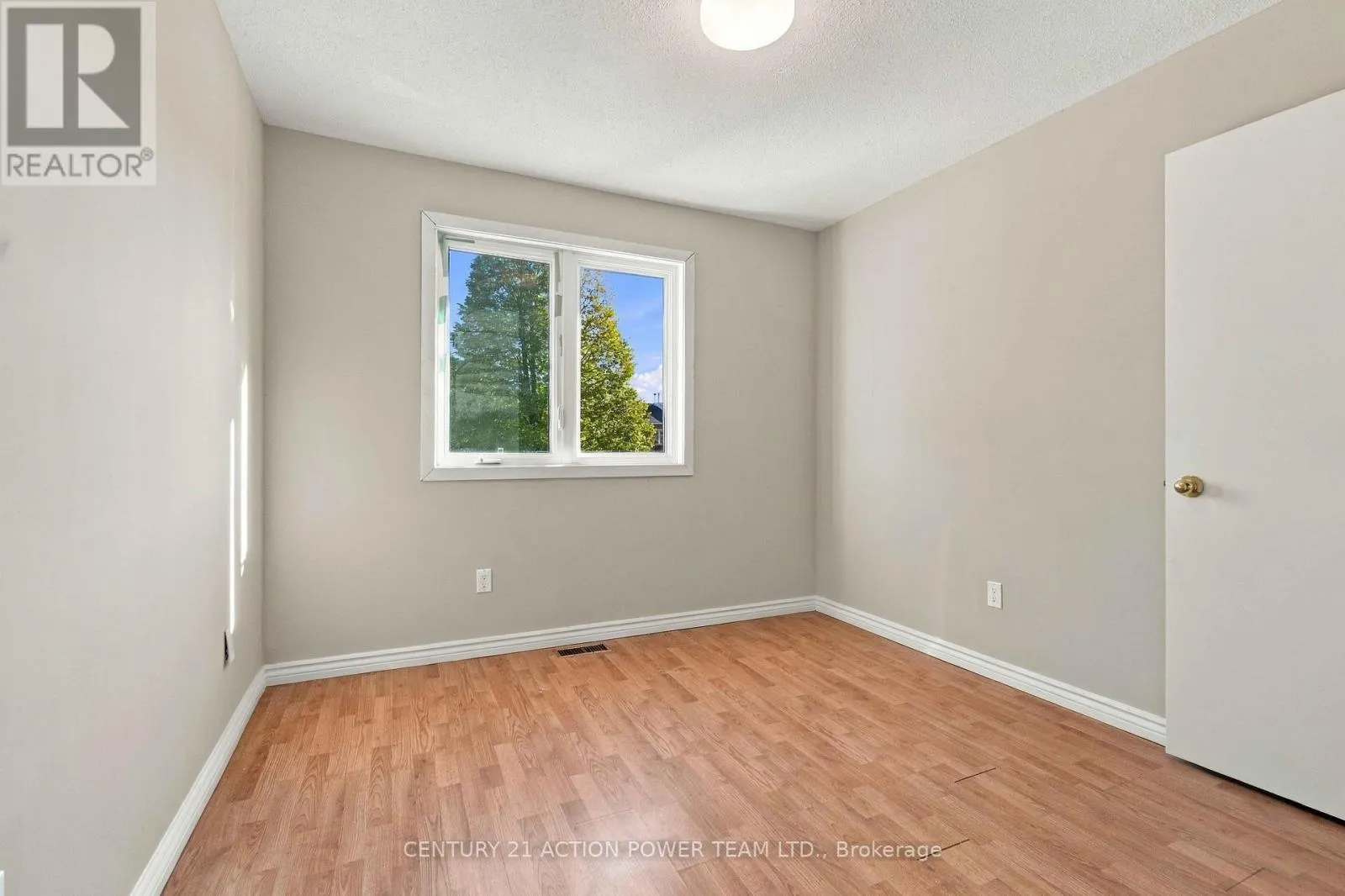605 LATOUR CRESCENT