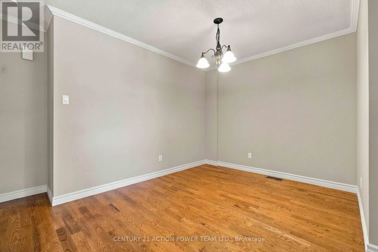 605 LATOUR CRESCENT