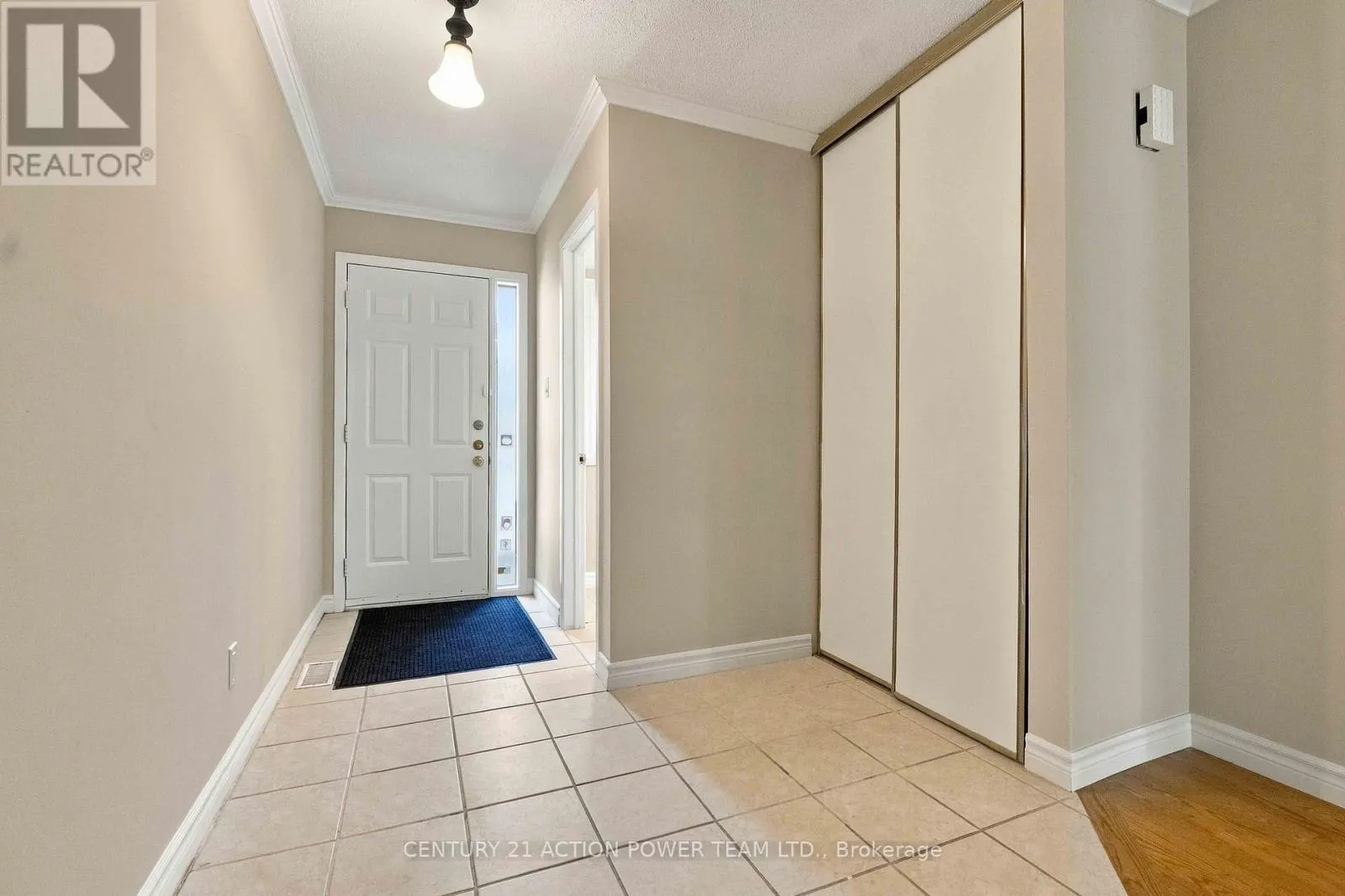 605 LATOUR CRESCENT