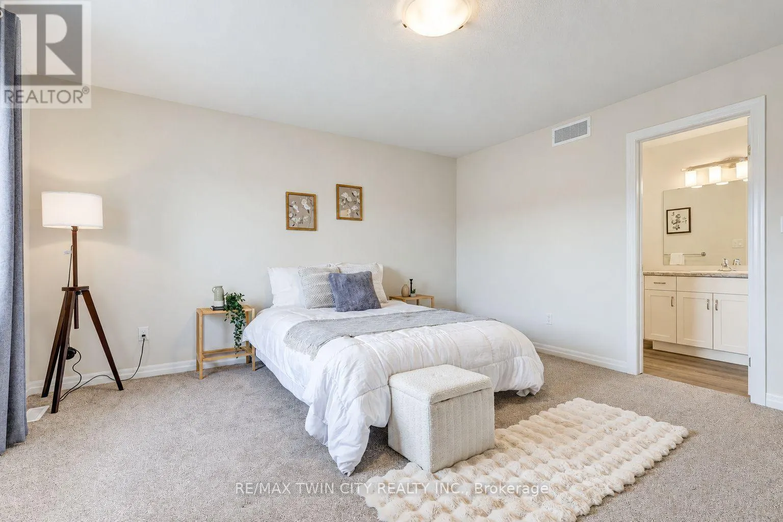 224 RENAISSANCE DRIVE