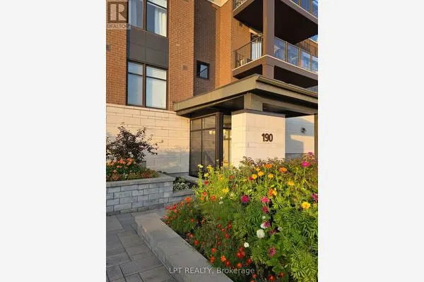 203 - 190 GUELPH PRIVATE