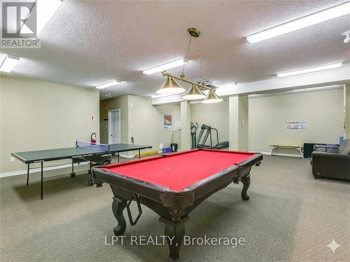 203 - 190 GUELPH PRIVATE