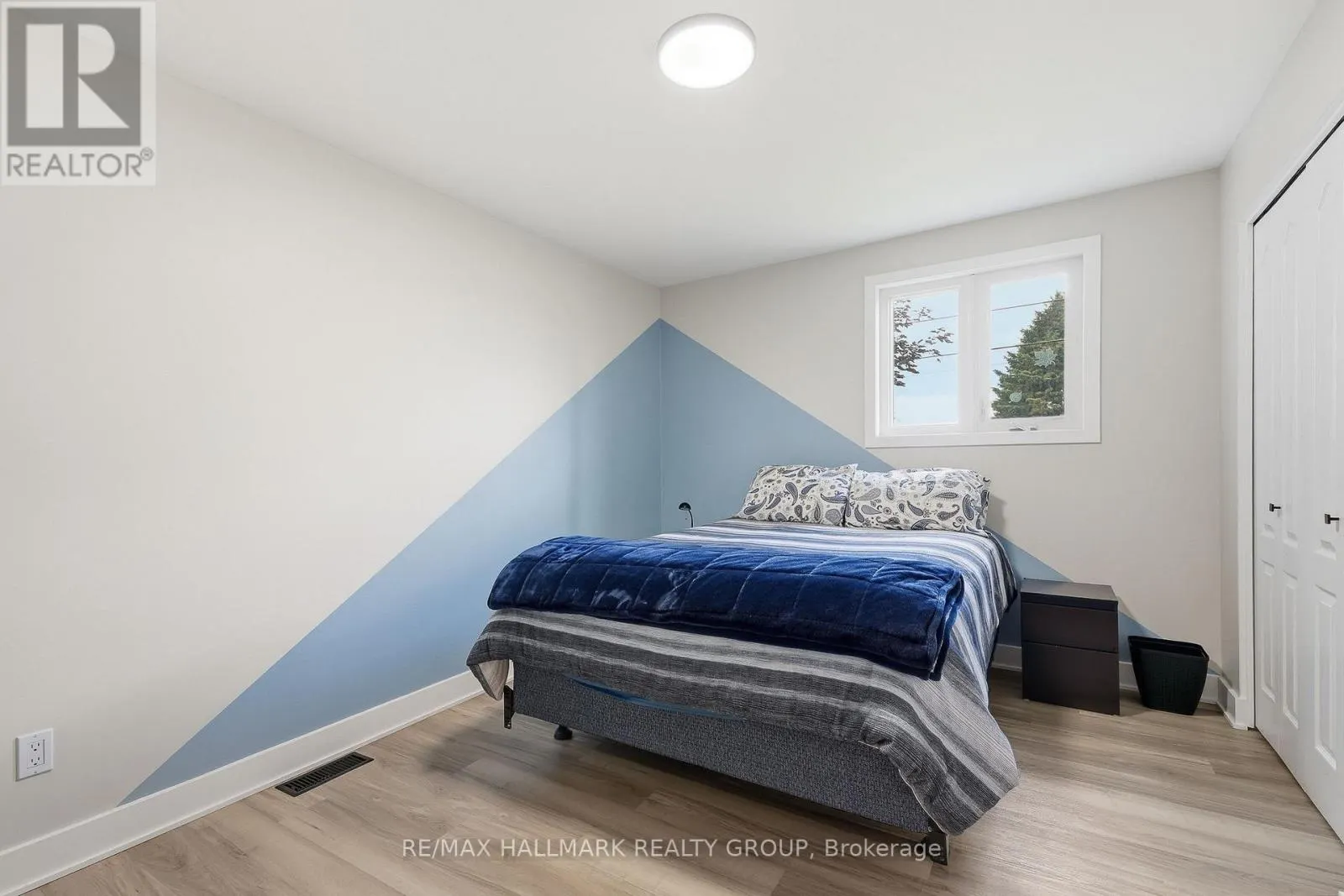 1236 ST ALBERT ROAD