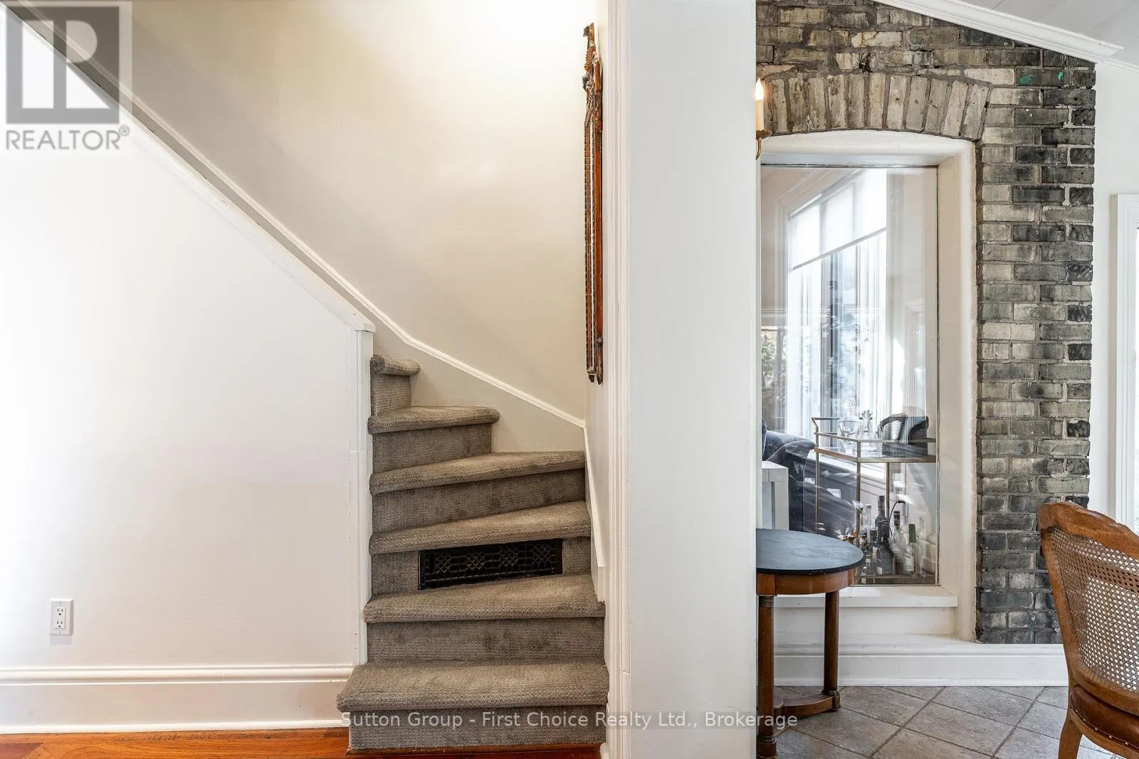 109 COBOURG STREET