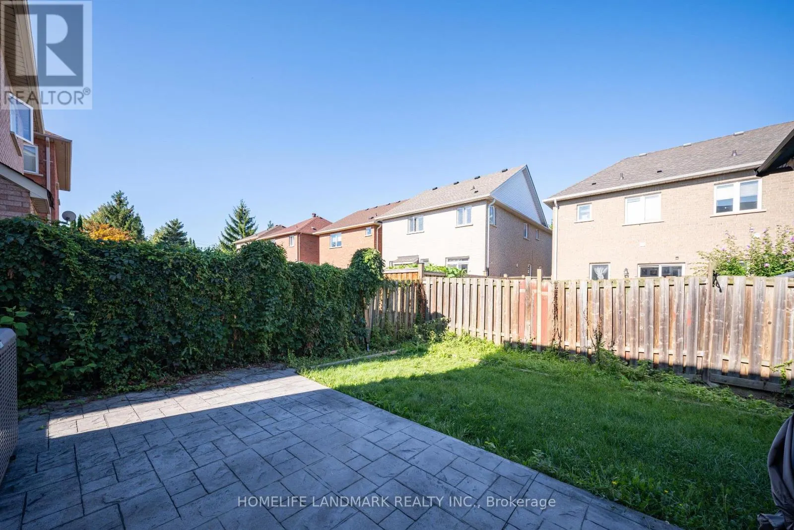 33 TITAN DRIVE
