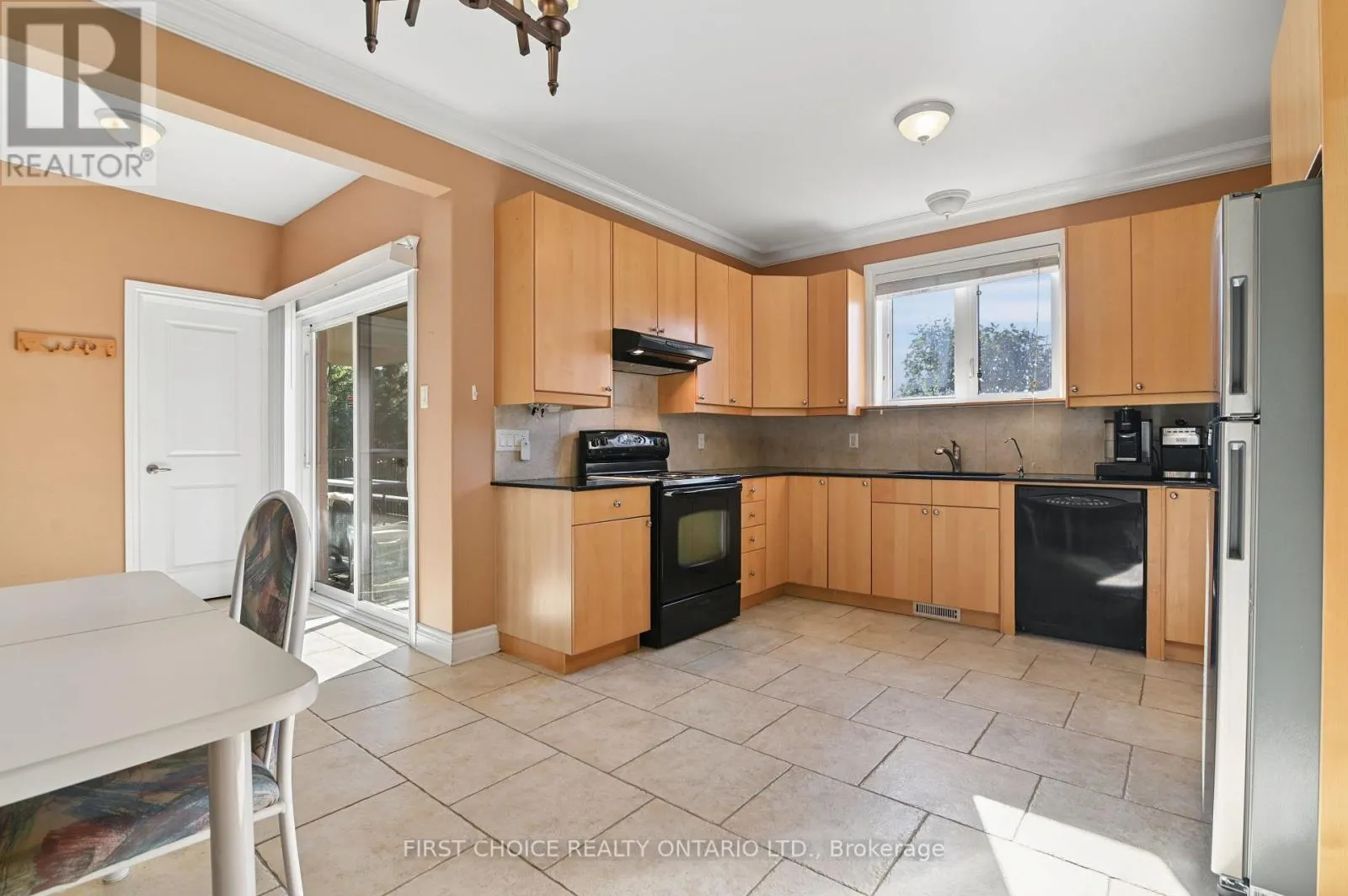 6391 BLOSSOM TRAIL DRIVE