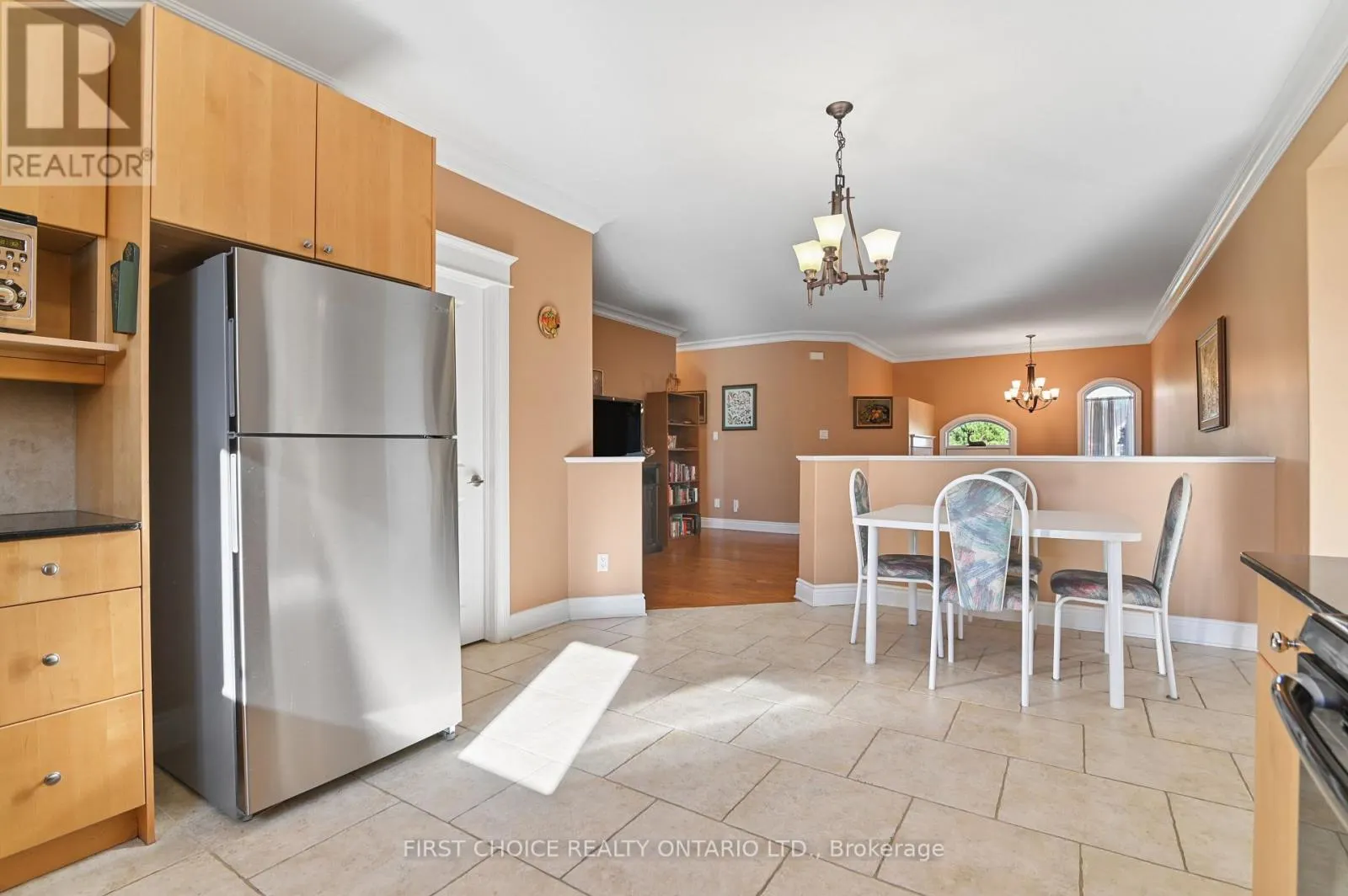 6391 BLOSSOM TRAIL DRIVE