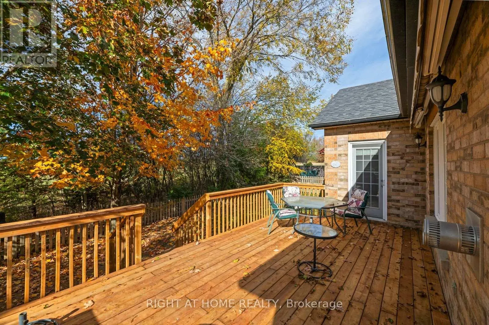21 CRESCENT MOON LANE