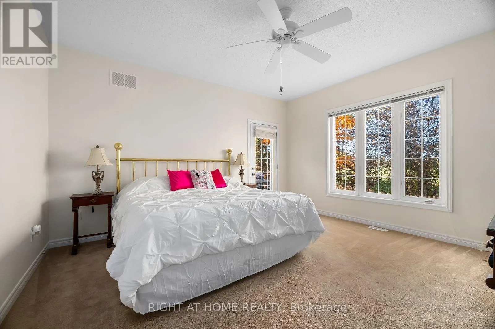 21 CRESCENT MOON LANE