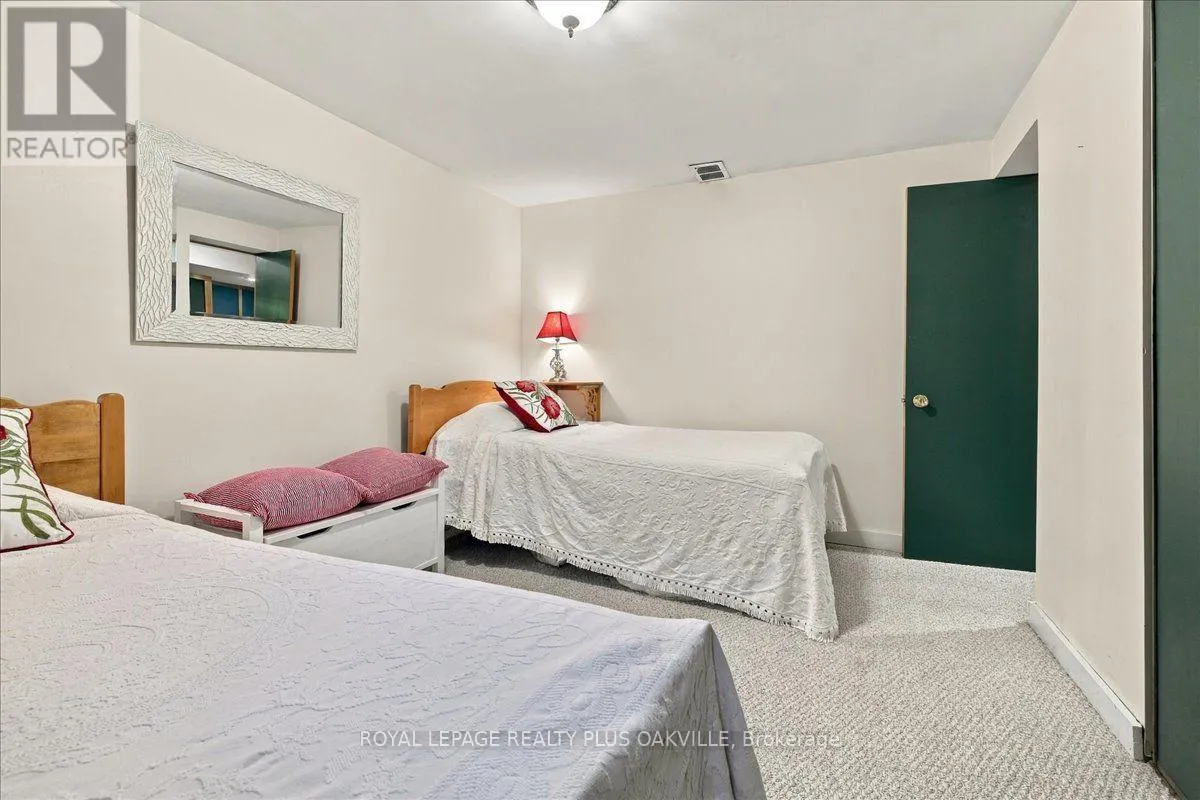 462 EVERGREEN AVENUE