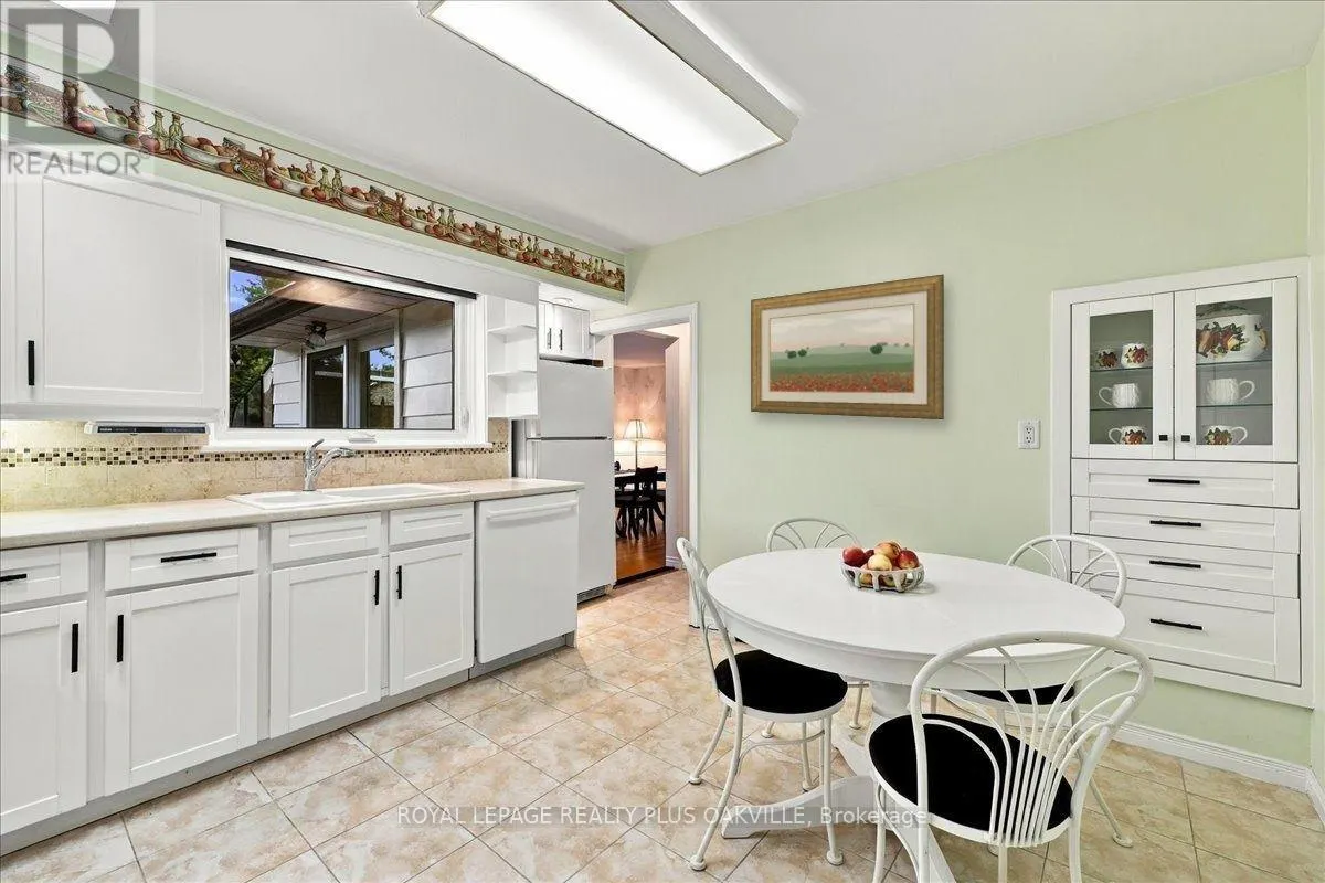 462 EVERGREEN AVENUE