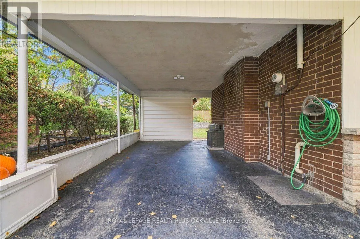 462 EVERGREEN AVENUE