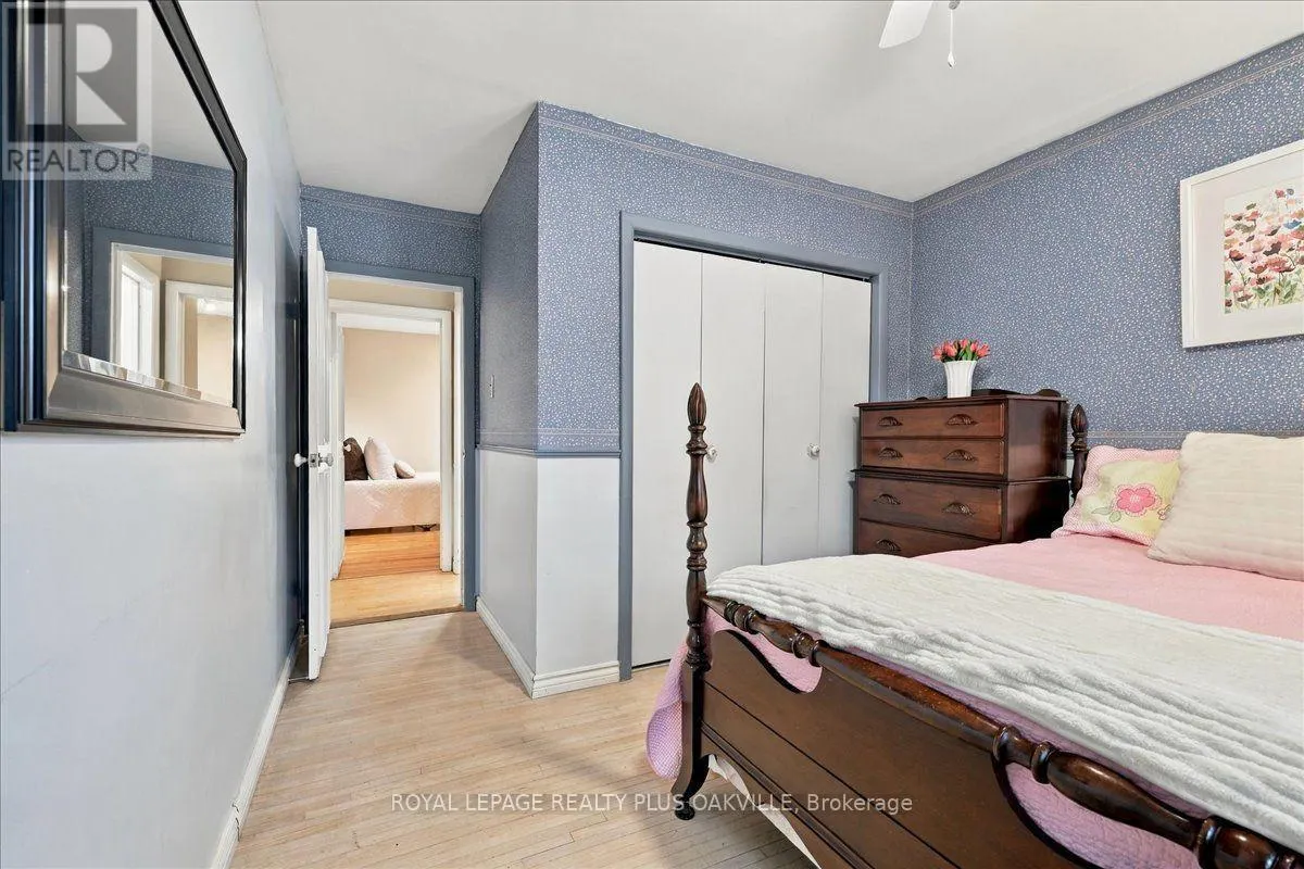 462 EVERGREEN AVENUE