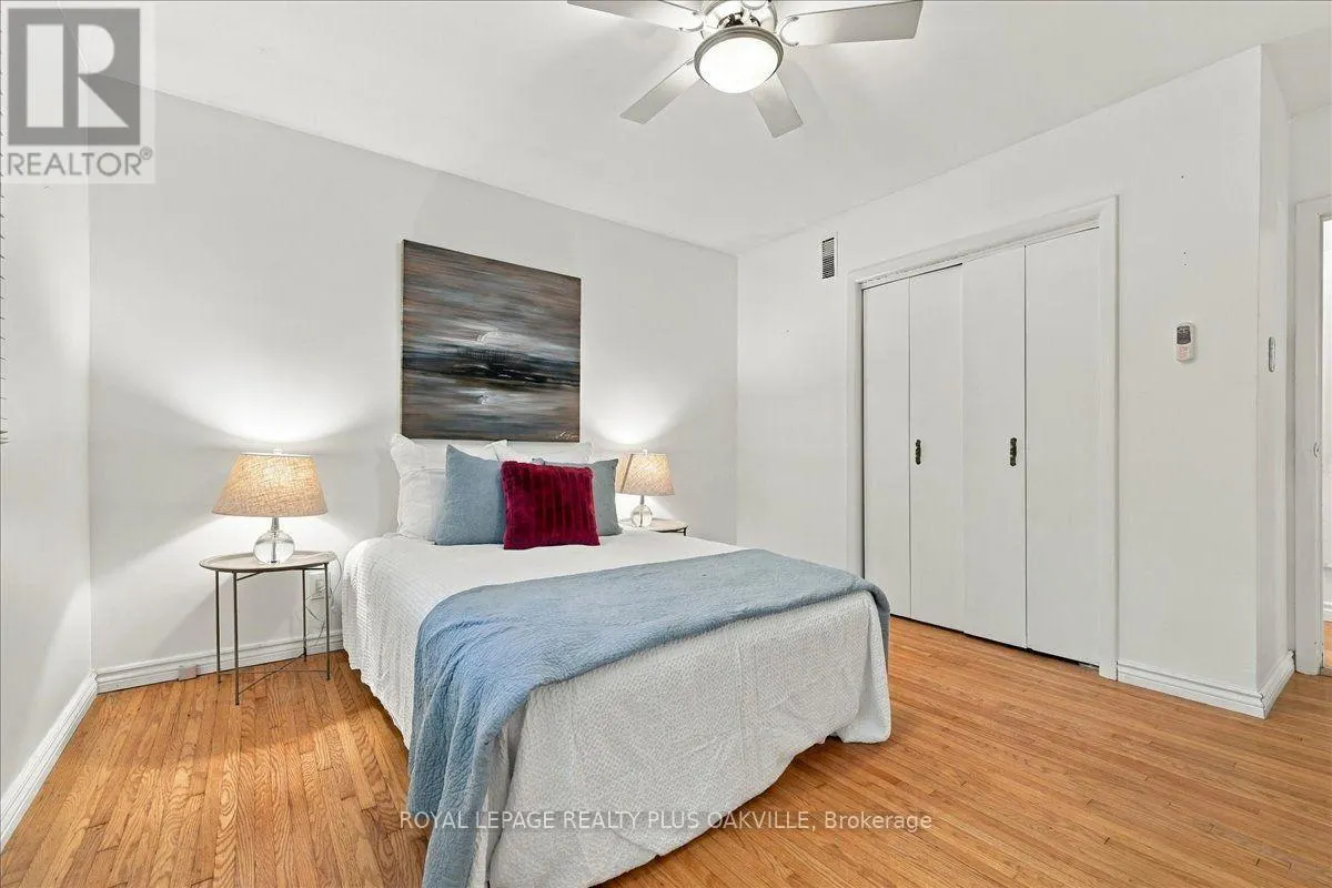 462 EVERGREEN AVENUE