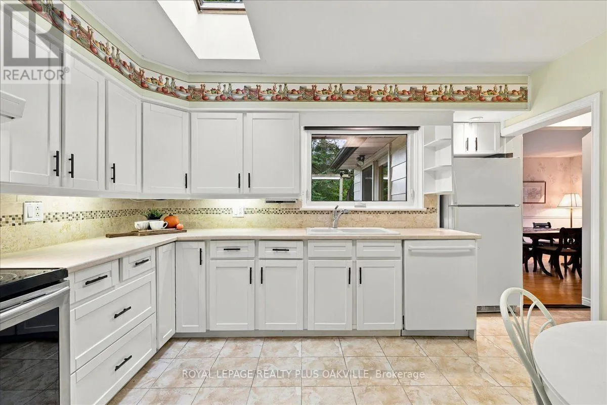 462 EVERGREEN AVENUE