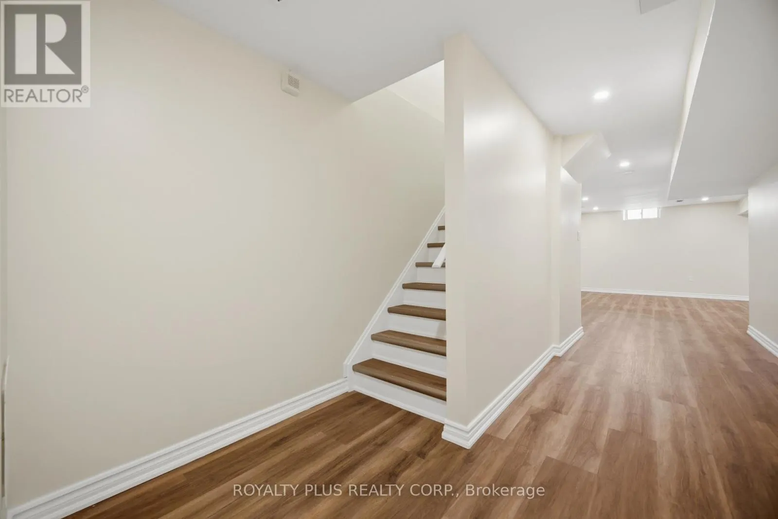116 ECHOVALLEY DRIVE