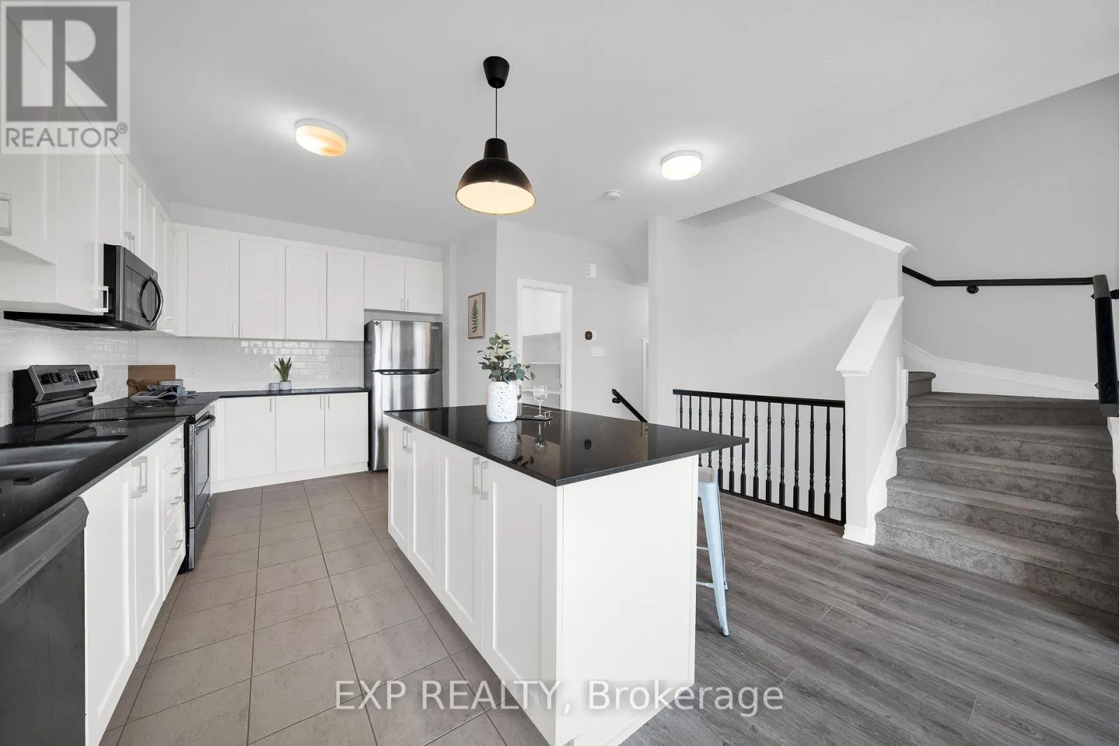 516 RYE GRASS WAY