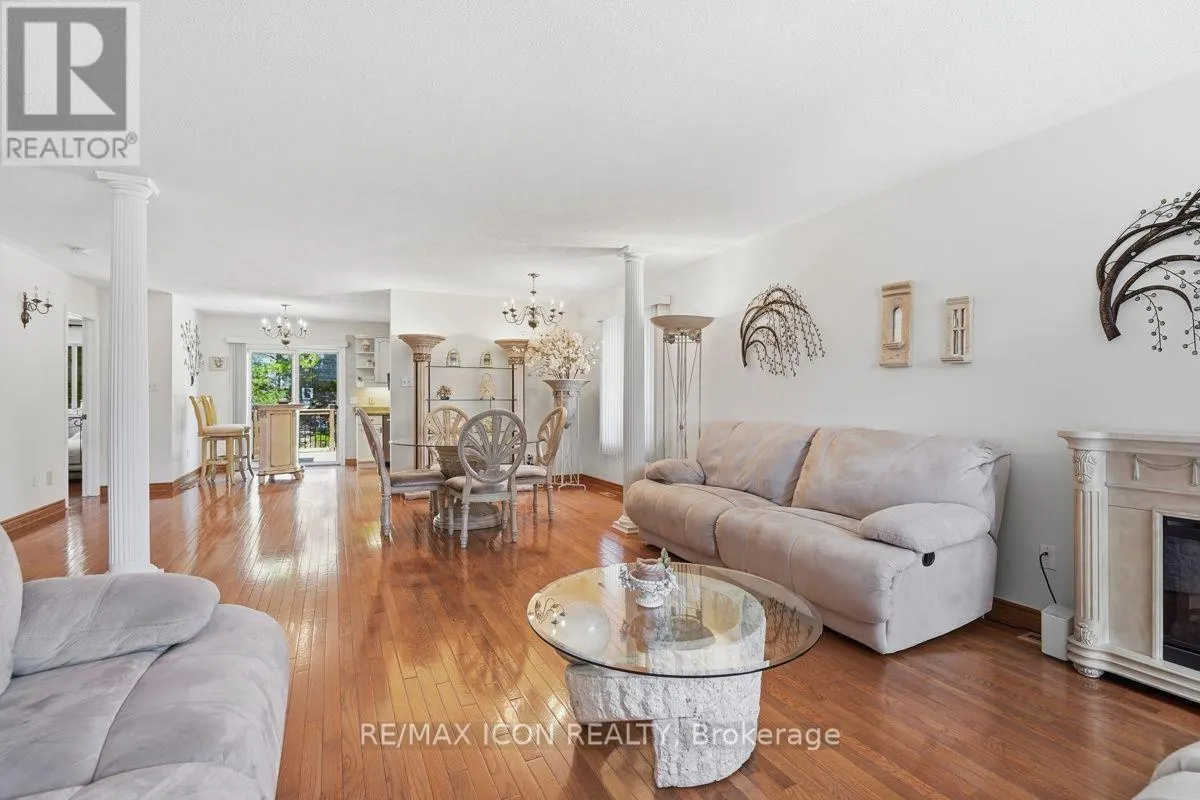 632 THORNWOOD DRIVE