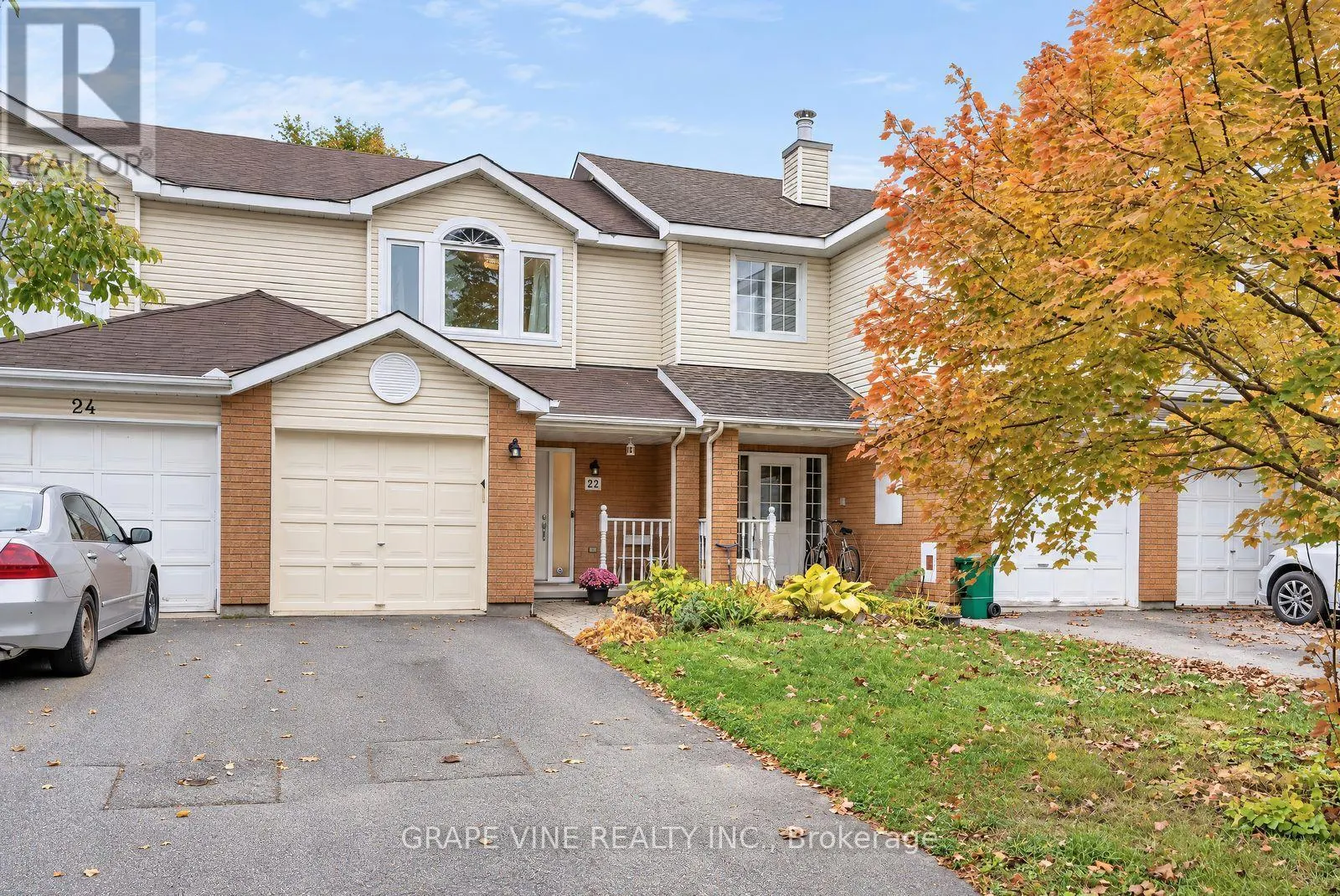 22 HODGSON COURT