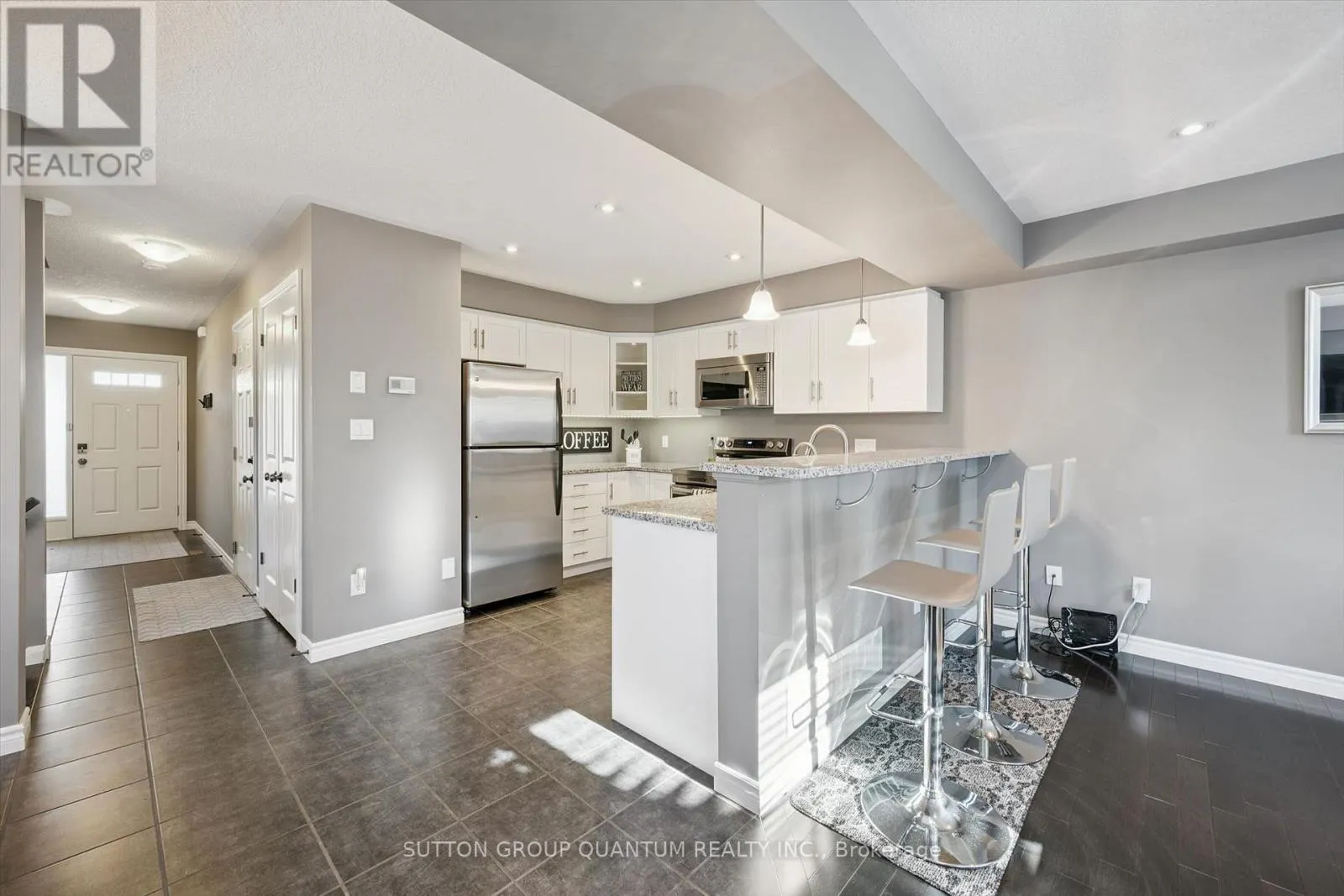 9 - 167 ARKELL ROAD