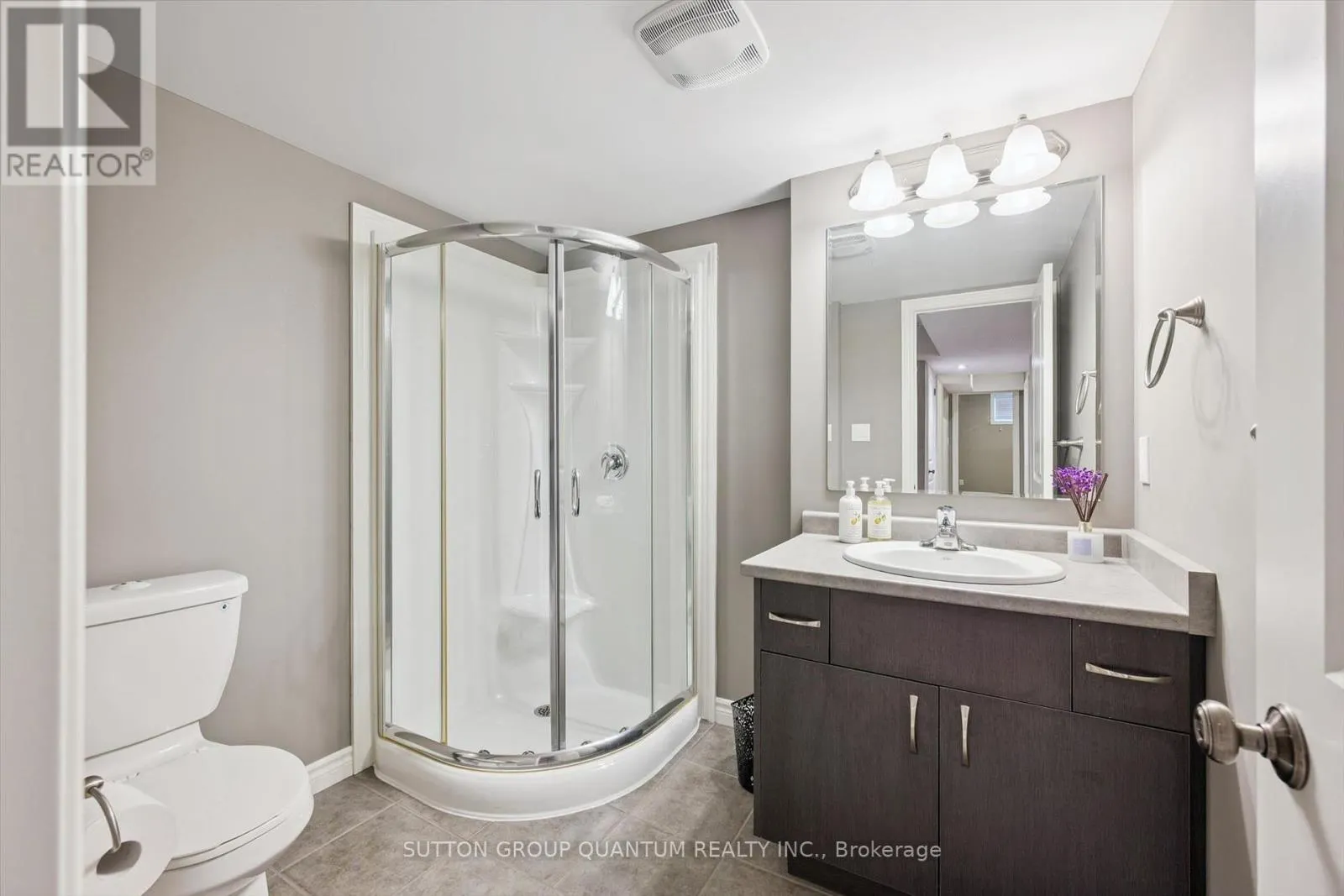 9 - 167 ARKELL ROAD