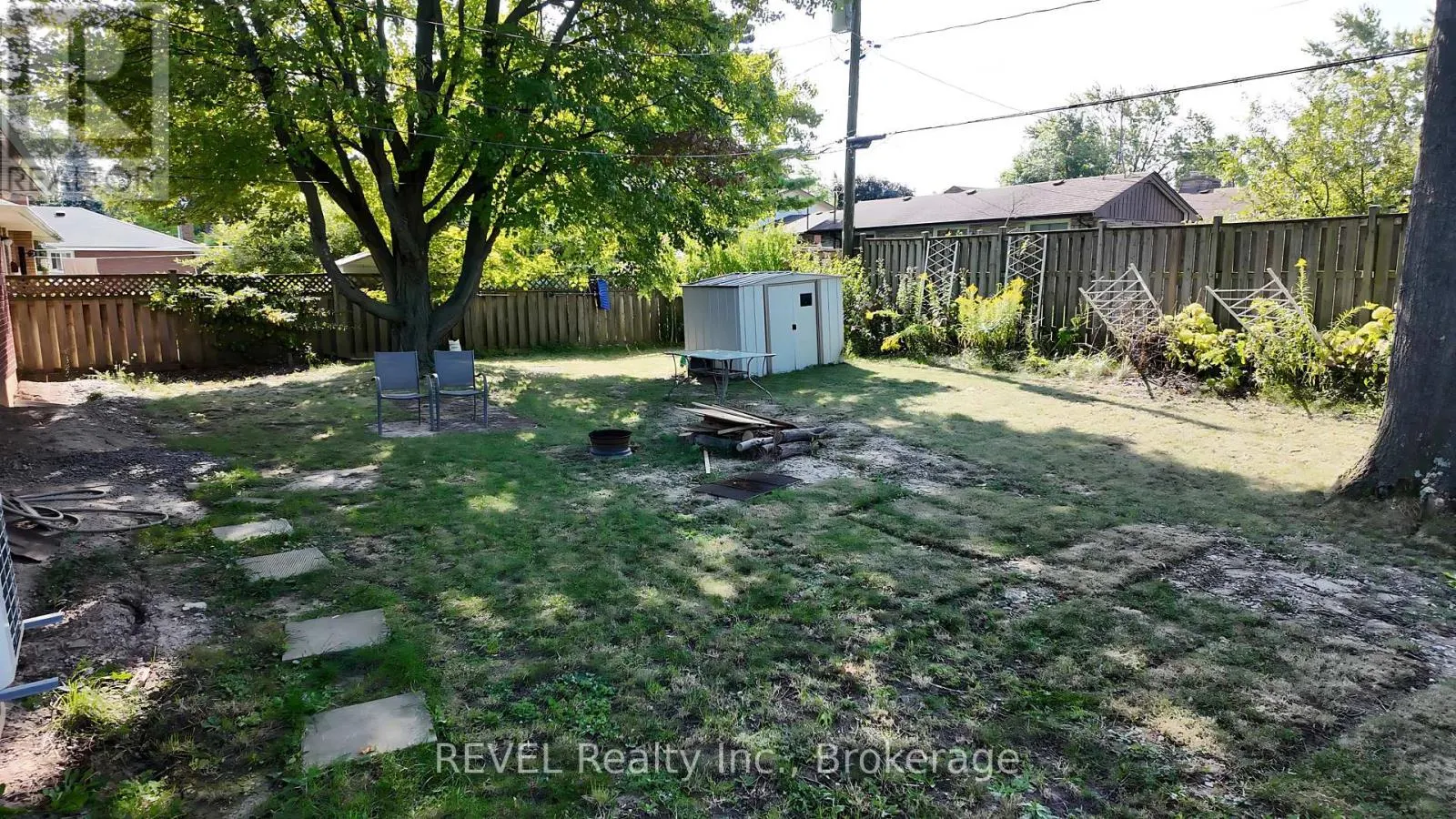 12 GLENDALE DRIVE