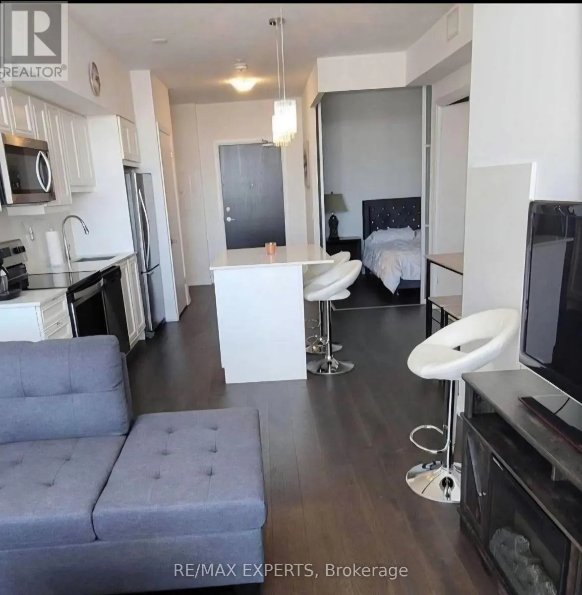 721 - 7711 GREEN VISTA GATE