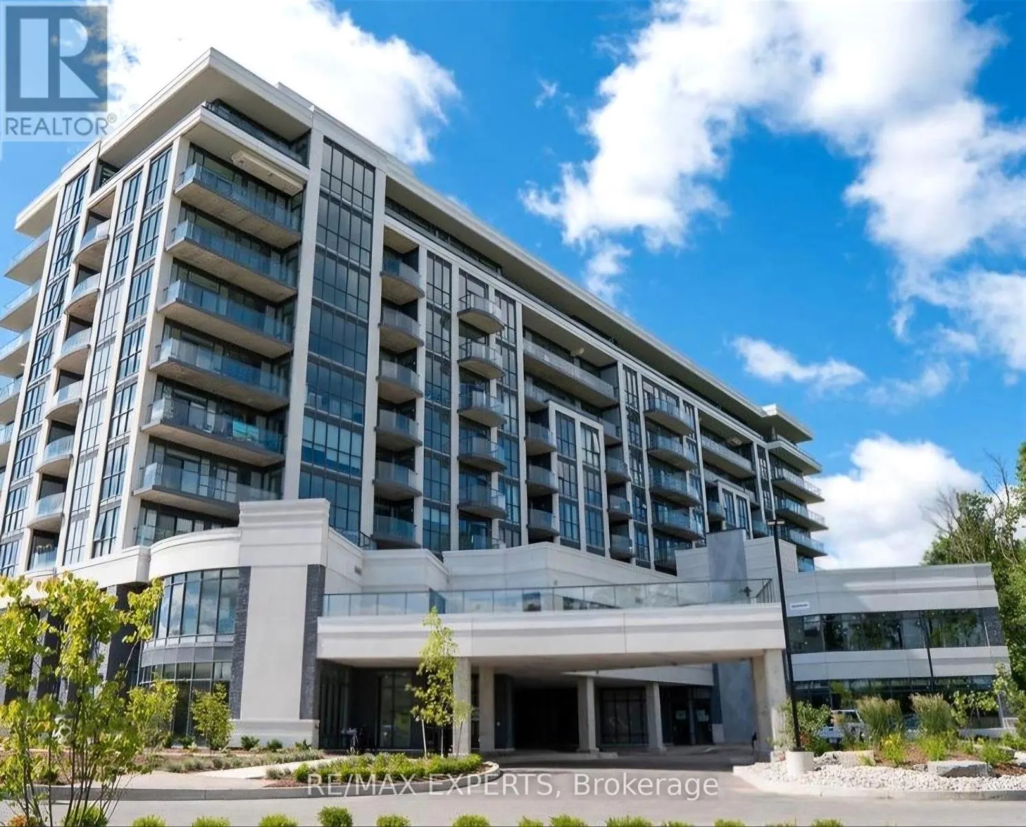 721 - 7711 GREEN VISTA GATE