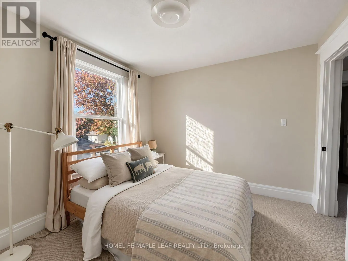 136 FOREST ROAD