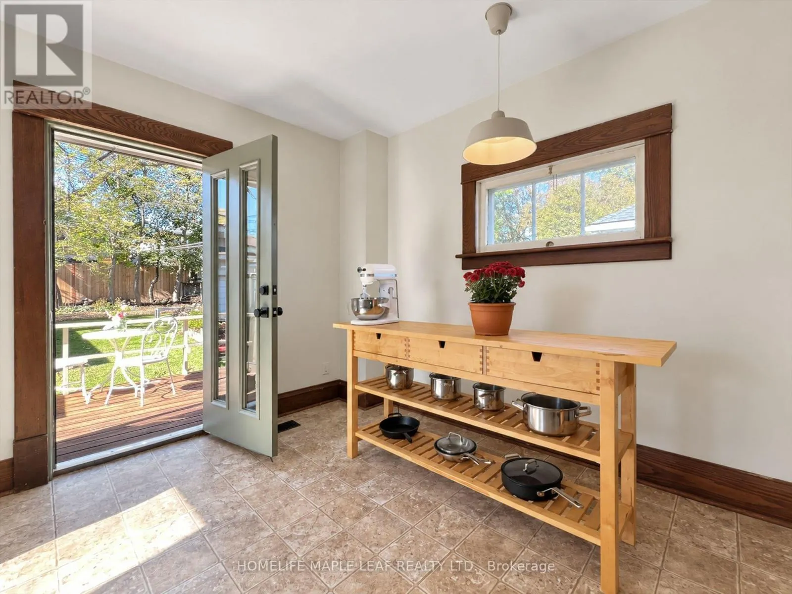 136 FOREST ROAD