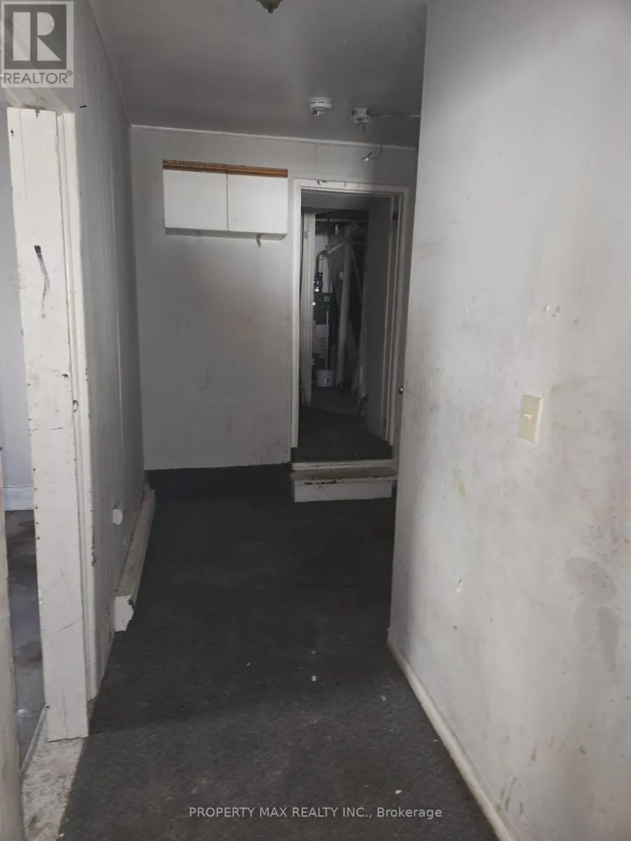 180 CANNIFTON ROAD N